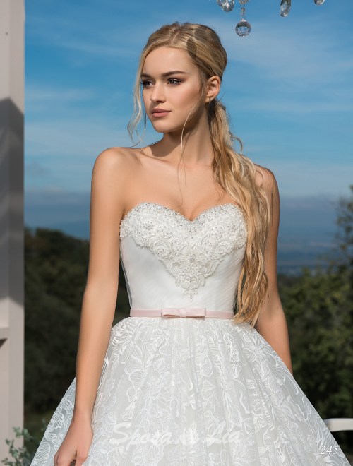 https://www.sposa-lia.com/images/stories/virtuemart/product/245       (2).jpg